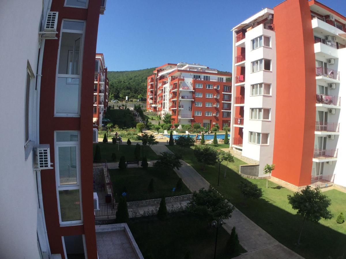 Marina Panorama Grand Resort Private Apartments Sveti Vlas Exterior foto